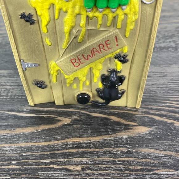 Vintage Toy State Halloween light up with sound door bell toy - Picture 6 of 10